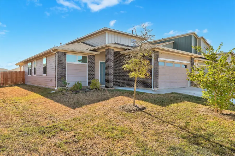 7421 Peggie Nell Dr, Austin, TX 78724 - Image #2