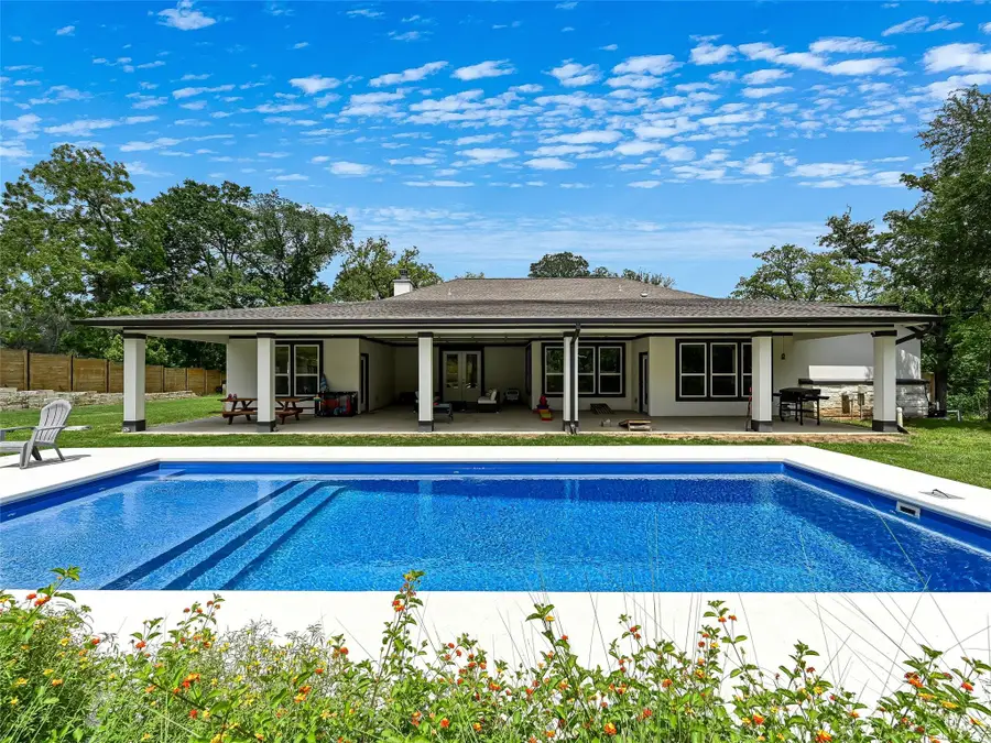 427 State Highway 304, Bastrop, TX 78602 - #2