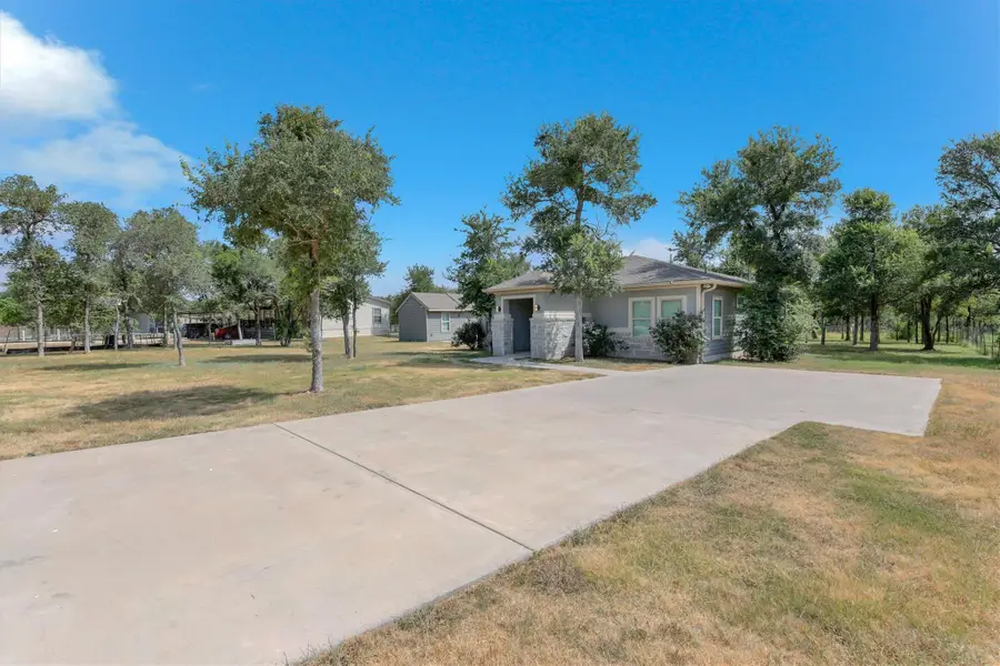 159 La Fortuna Dr, Del Valle, TX 78617 - #3