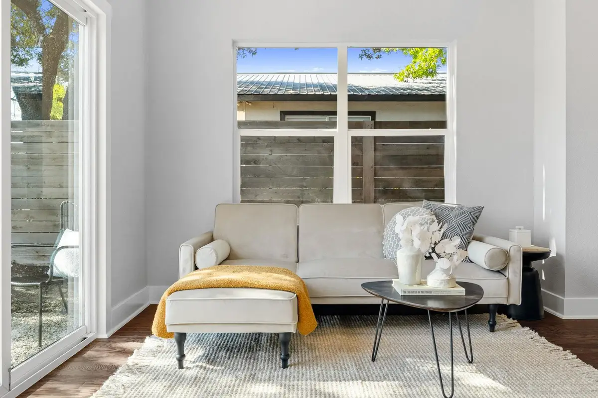 304 Blackson Ave, Austin, TX 78752 - Image #1