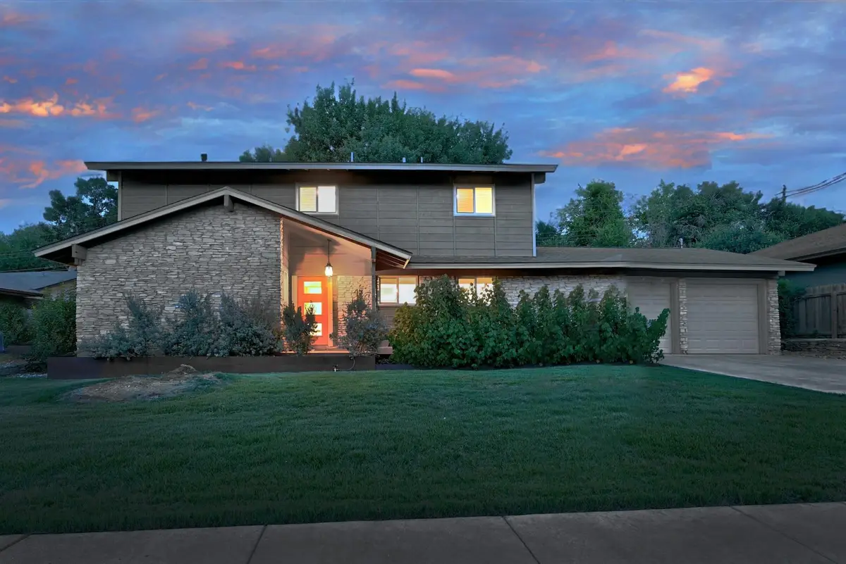 6113 Reicher Dr, Austin, TX 78723 - Image #1