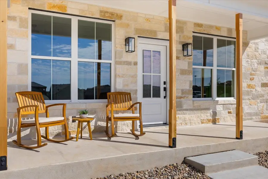 802 S Creek St #116, Fredericksburg, TX 78624 - Image #2