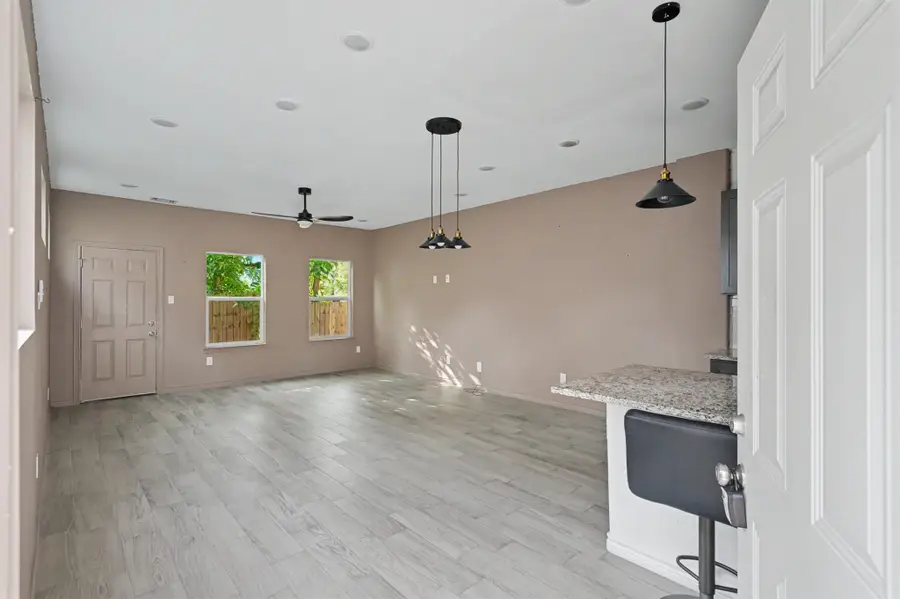 10180 Barberry St, Willis, TX 77318 - #3