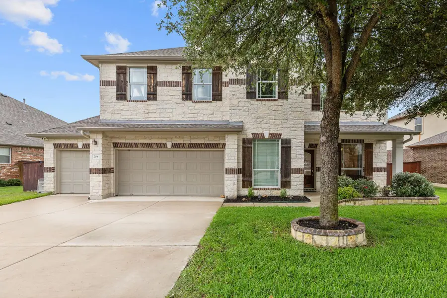 204 Lake Livingston Dr, Georgetown, TX 78628 - Image #2