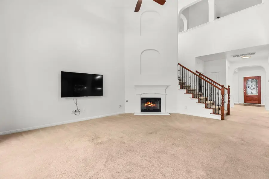 204 Lake Livingston Dr, Georgetown, TX 78628 - Image #3