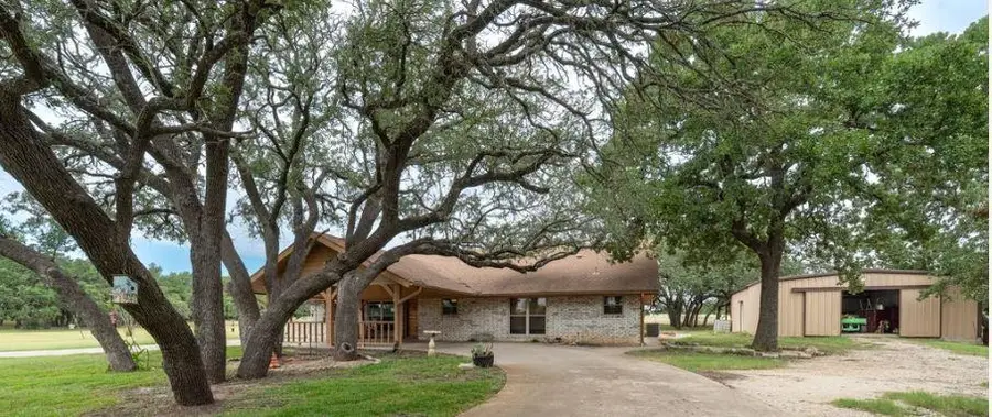 7035 Bcr 211, Florence, TX 76527 - Image #3