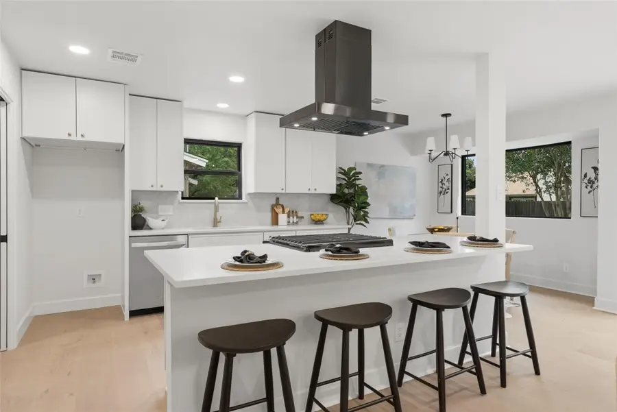 7903 Woodcroft Dr, Austin, TX 78749 - #3
