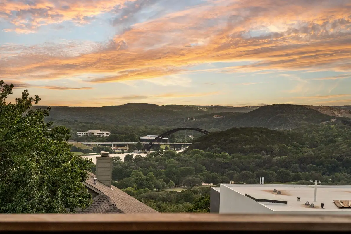 5913 N West Pl, Austin, TX 78731 - Image #1