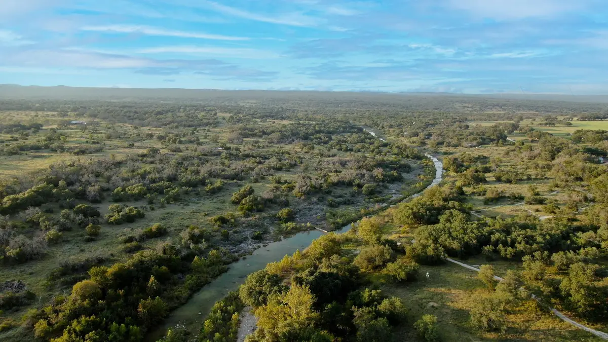 7534 West Us Highway 290 Highway, Hye, TX 78635 - Image #1