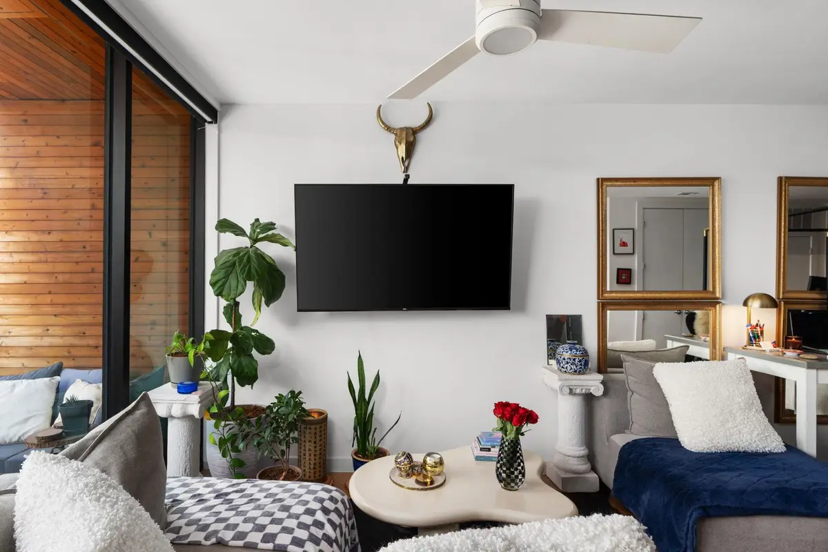 900 S 1st St #320, Austin, TX 78704 - #1