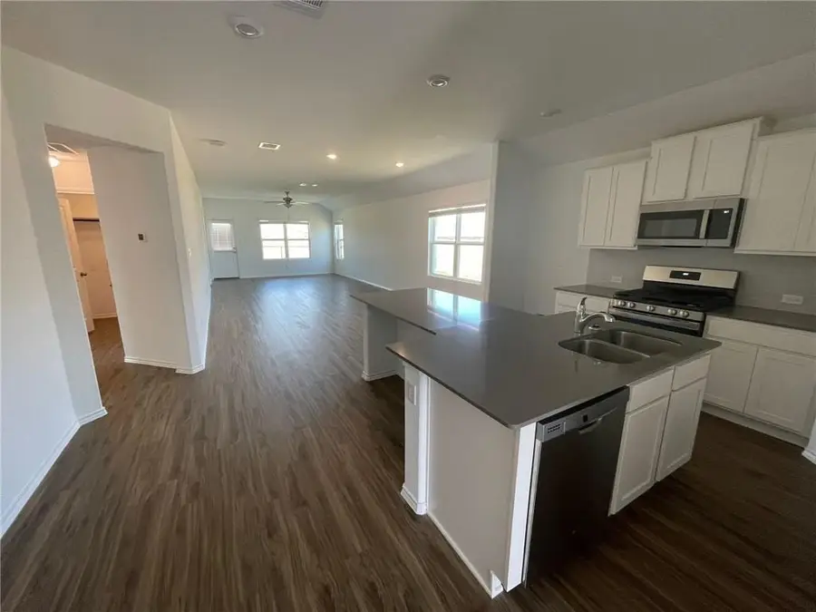 101 Konik Rd, Georgetown, TX 78626 - #3