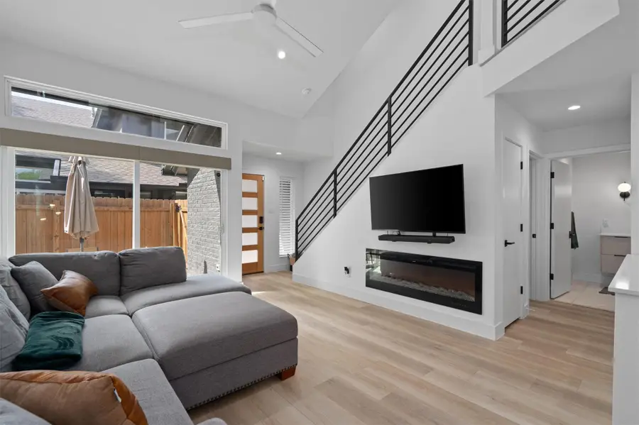 1901 Albury Cv #D, Austin, TX 78758 - Image #3