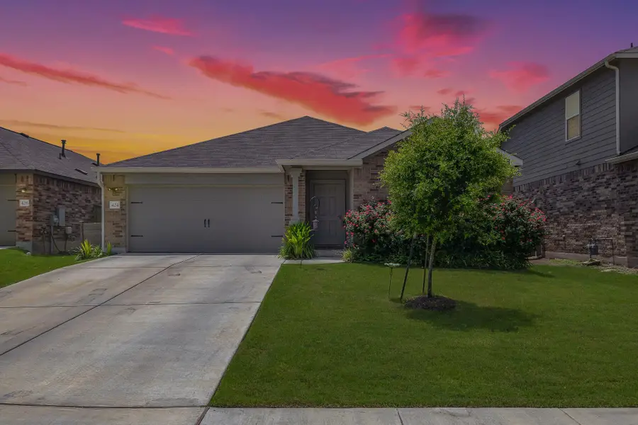 424 Sebring Cir, Hutto, TX 78634 - #2