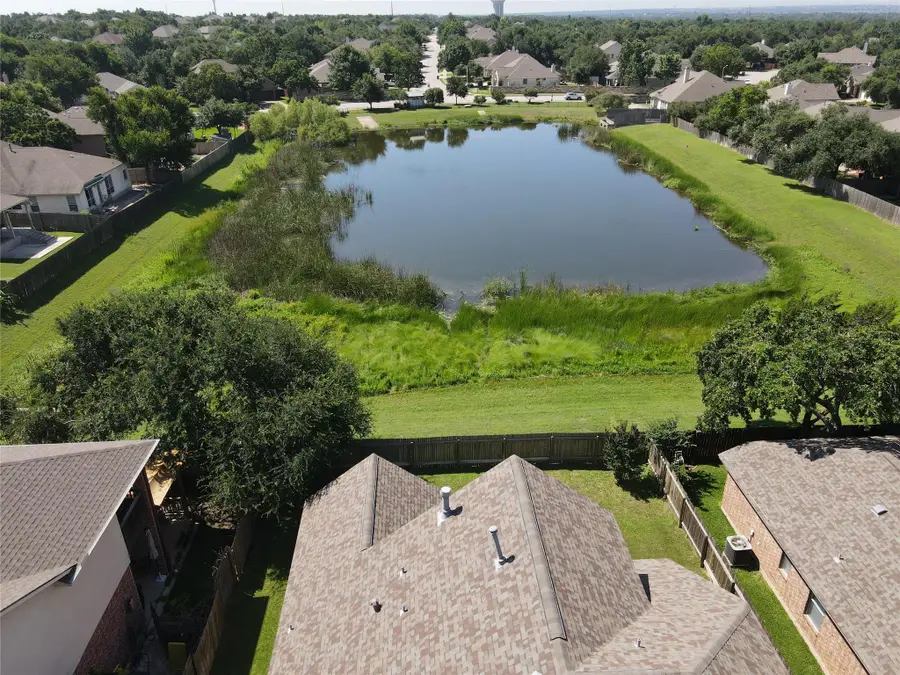 3831 Aqua Ln, Round Rock, TX 78681 - #2