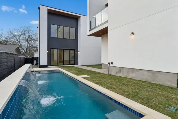 3007 Locke Ln, Austin, TX 78704