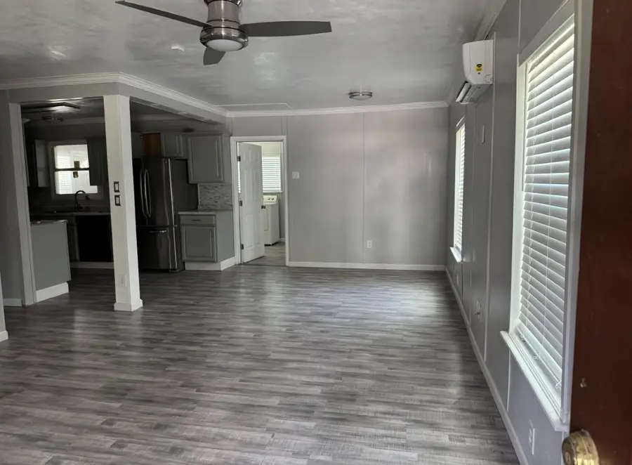 1813 Rhodes Rd, Austin, TX 78721 - #3