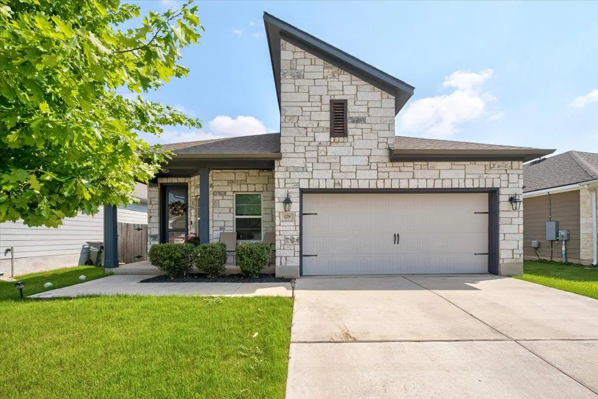 129 Lacey Oak Loop, San Marcos, TX 78666 - Image #1