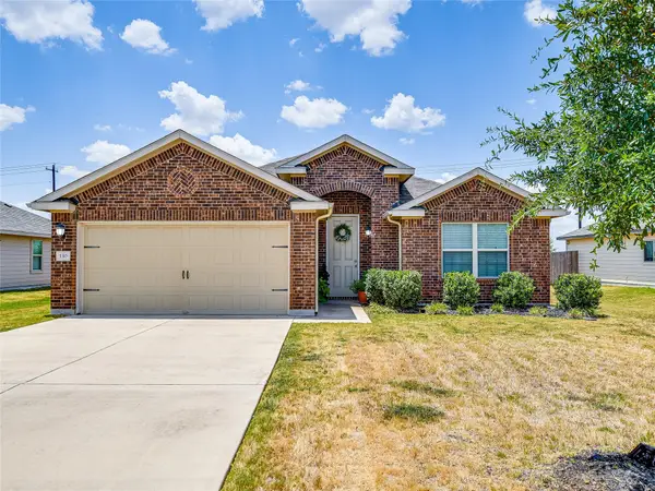 130 Sunshine Ln, Kyle, TX 78640