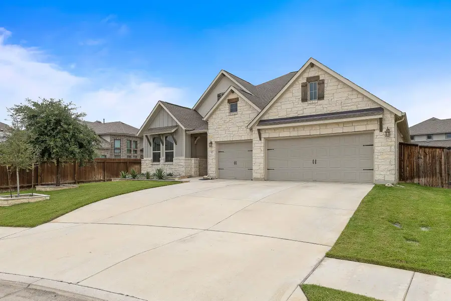 509 Leon Loop, Liberty Hill, TX 78642 - #3