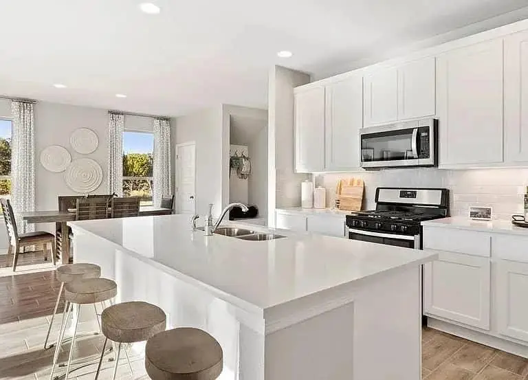 701 Hays Hill Dr, Georgetown, TX 78633 - Image #2