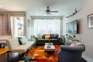 807 E 16th St #A, Austin, TX 78702 - Image #3