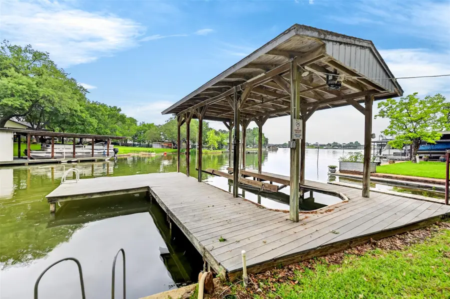 405 Robin Hood Ln, Granite Shoals, TX 78654 - #3