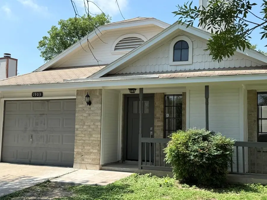 1903 Golden Pheasant Dr, Austin, TX 78758 - Image #3