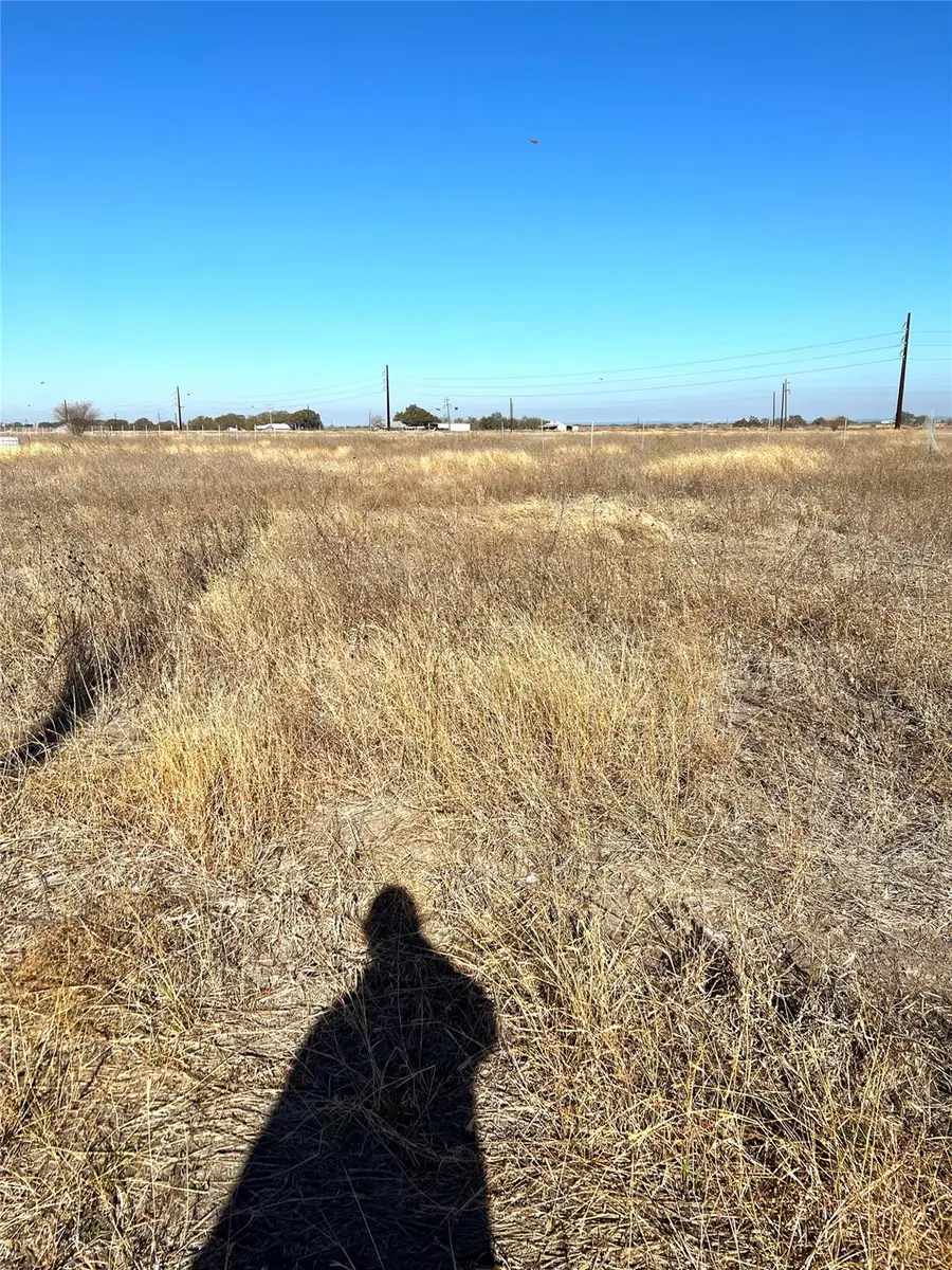 680 County Rd 520 Rd, D Hanis, TX 78850 - #3