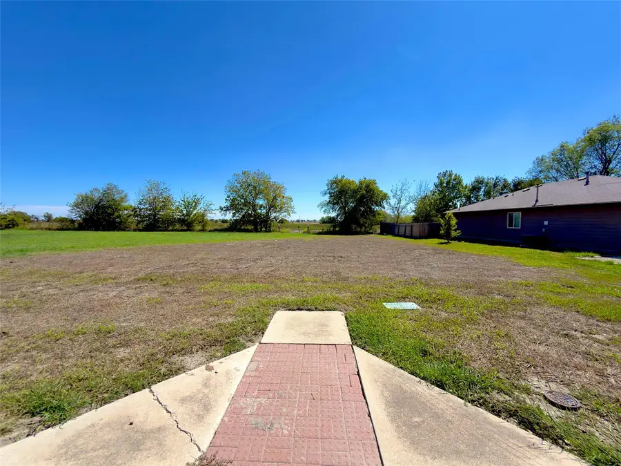 434 Thunderstorm Ave, Lockhart, TX 78644 - #2