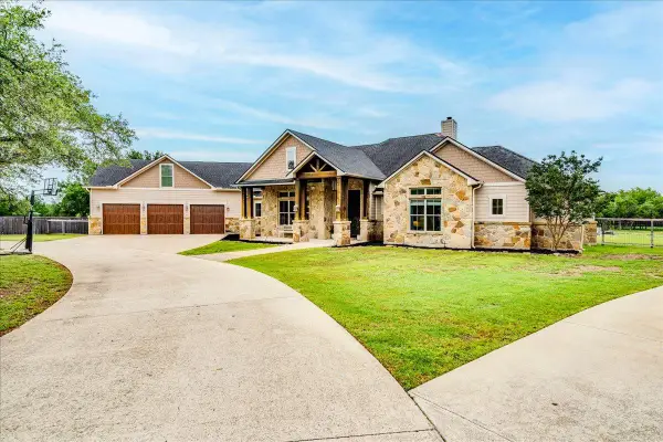 1006 Lone Star Dr, Cedar Park, TX 78613