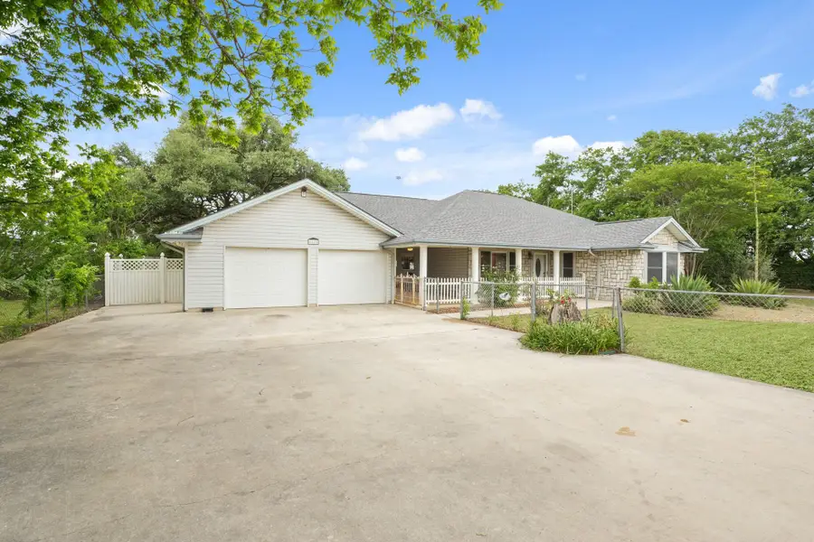 6625 E Post Rd, Kyle, TX 78640 - Image #2