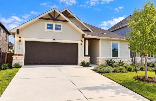 240 Canyoncrest Way, Liberty Hill, TX 78642