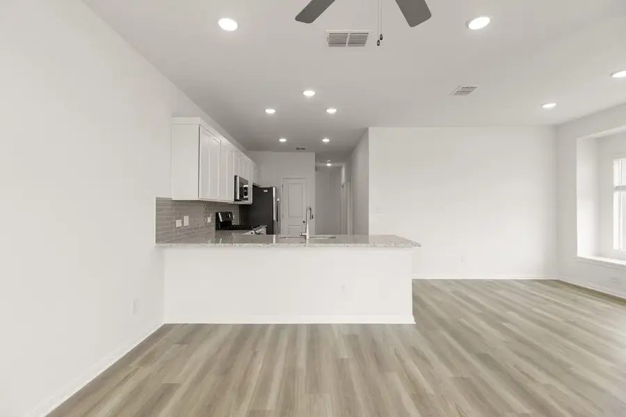 1648 Esplanade Pkwy, San Marcos, TX 78666 - #3