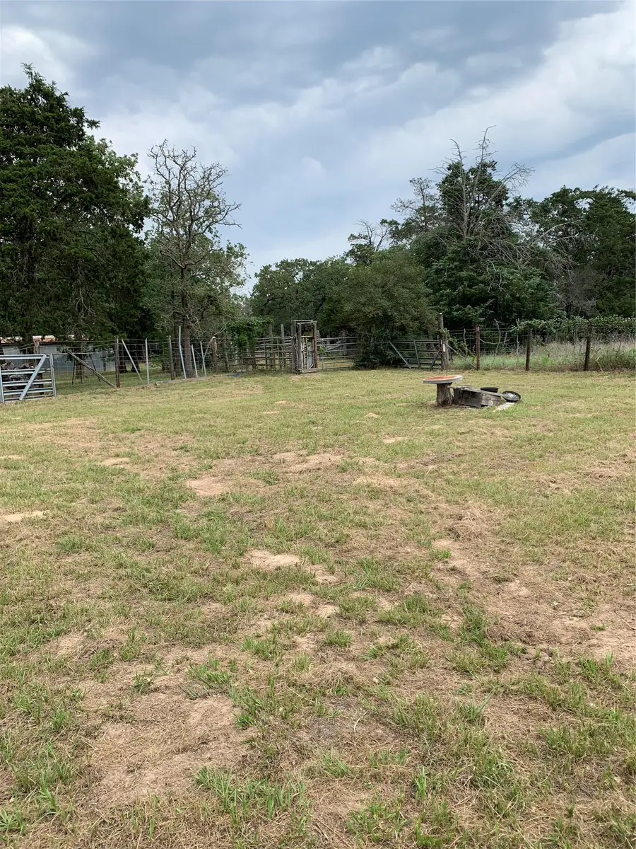 276 Ott Rd, Rosanky, TX 78953 - Image #2