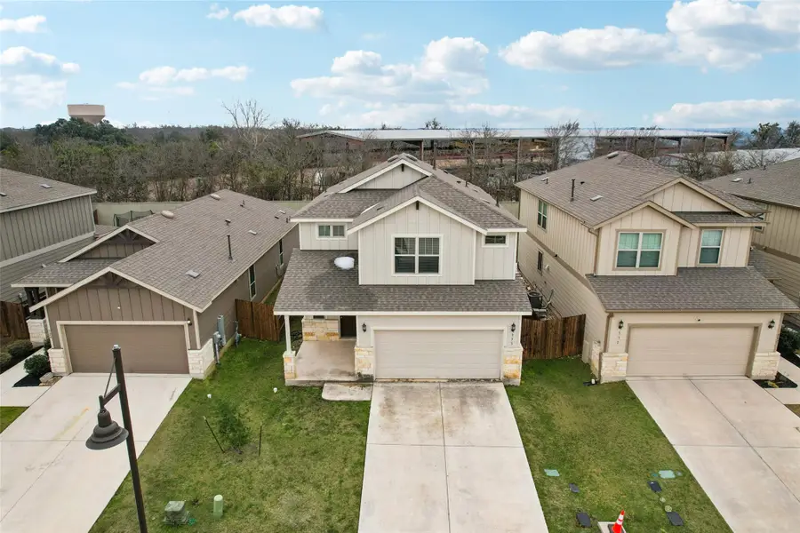 333 La Dera Dr, Liberty Hill, TX 78642 - Image #2