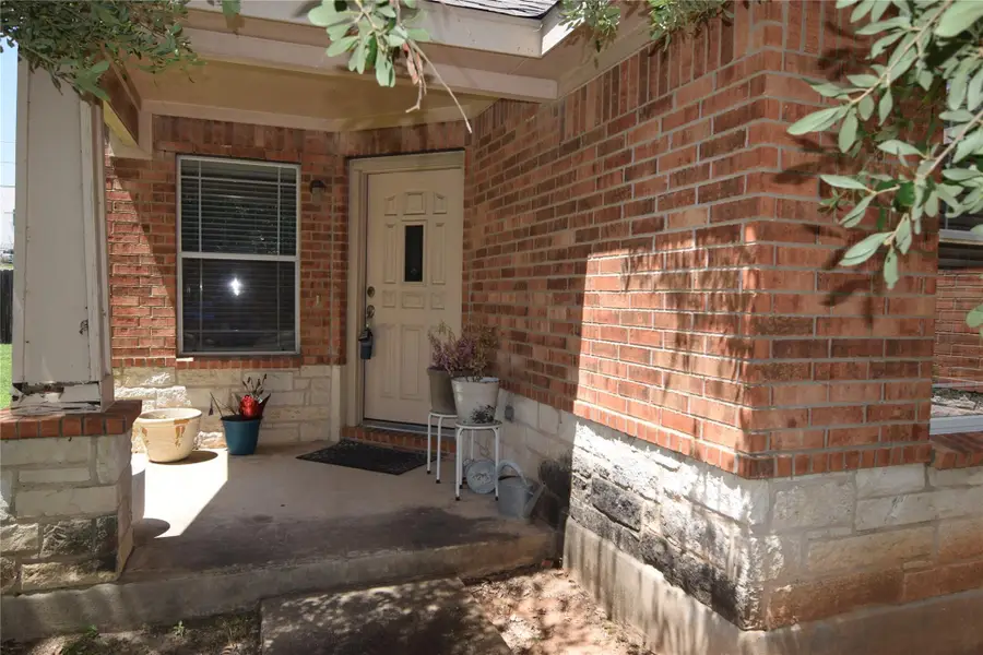 708 Timothy John Dr, Pflugerville, TX 78660 - #2