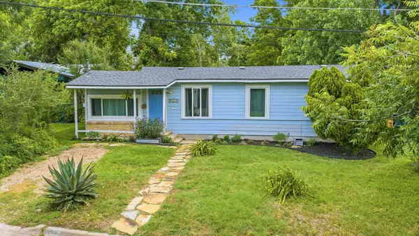 912 E 55th 1/2 St, Austin, TX 78751
