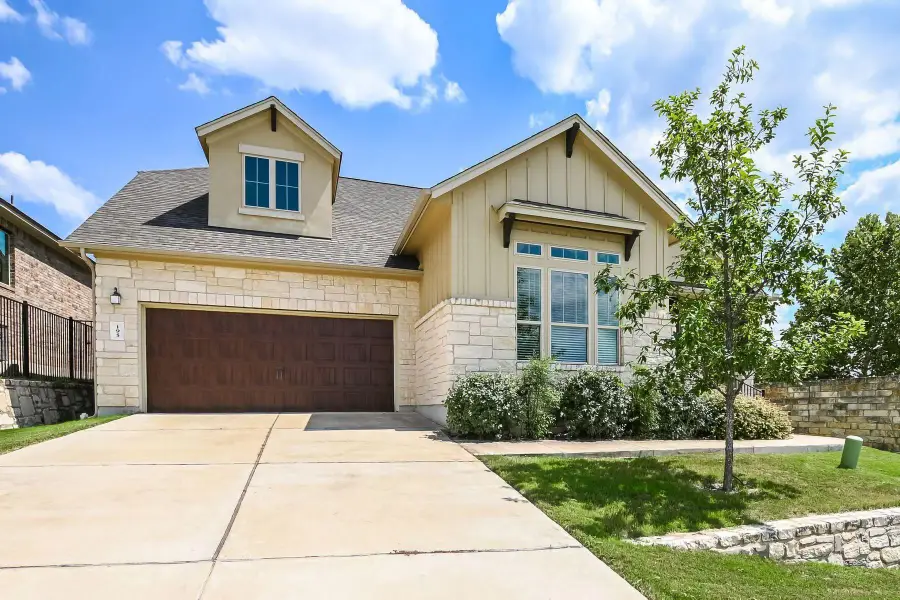 195 Autumn Wood Ln, Austin, TX 78737 - Image #2