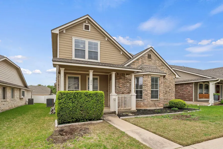 606 Boca Chica Dr, Cedar Park, TX 78613 - #2