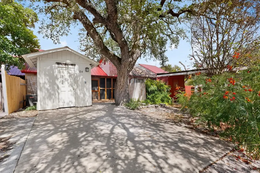 84 Shady Bluff Dr, Wimberley, TX 78676 - #3