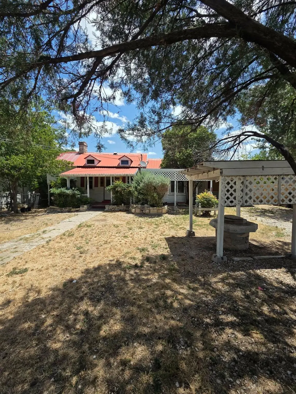 505 1/2 S Main St S, Lampasas, TX 76550 - #1