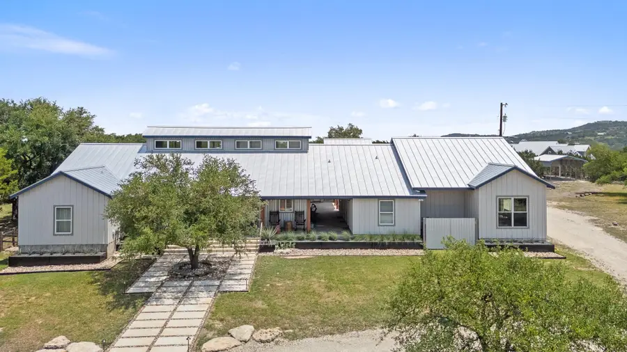 160 Mystic Creek Dr, Dripping Springs, TX 78620 - Image #2