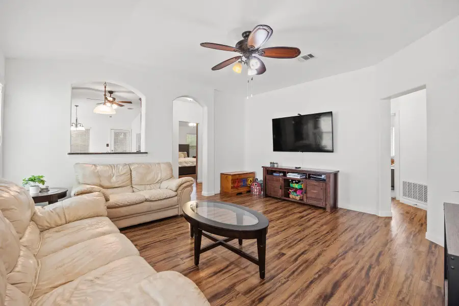 412 Old Peak Rd, Georgetown, TX 78626 - #3