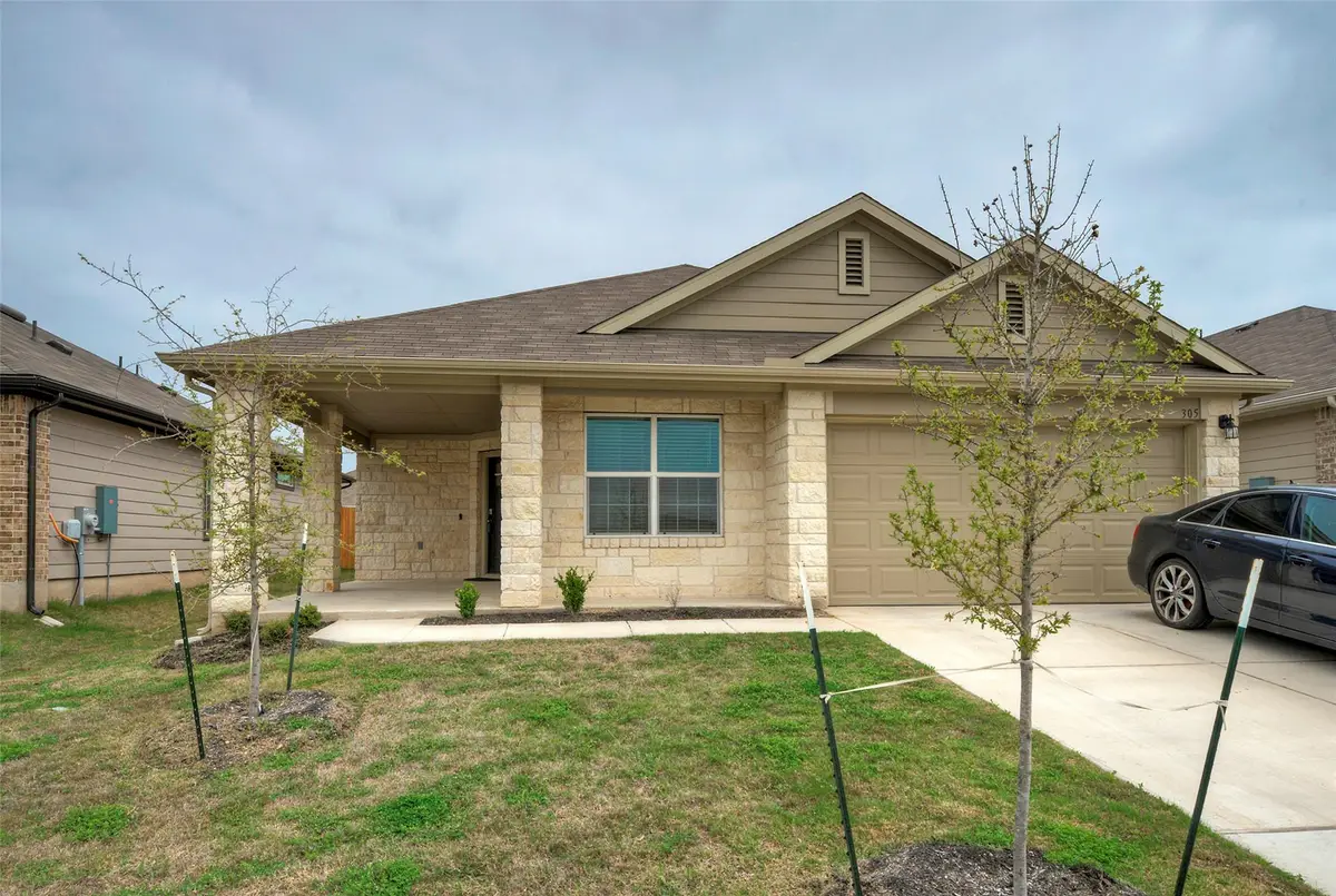 305 Elm Creek Dr, Hutto, TX 78634 - Image #1