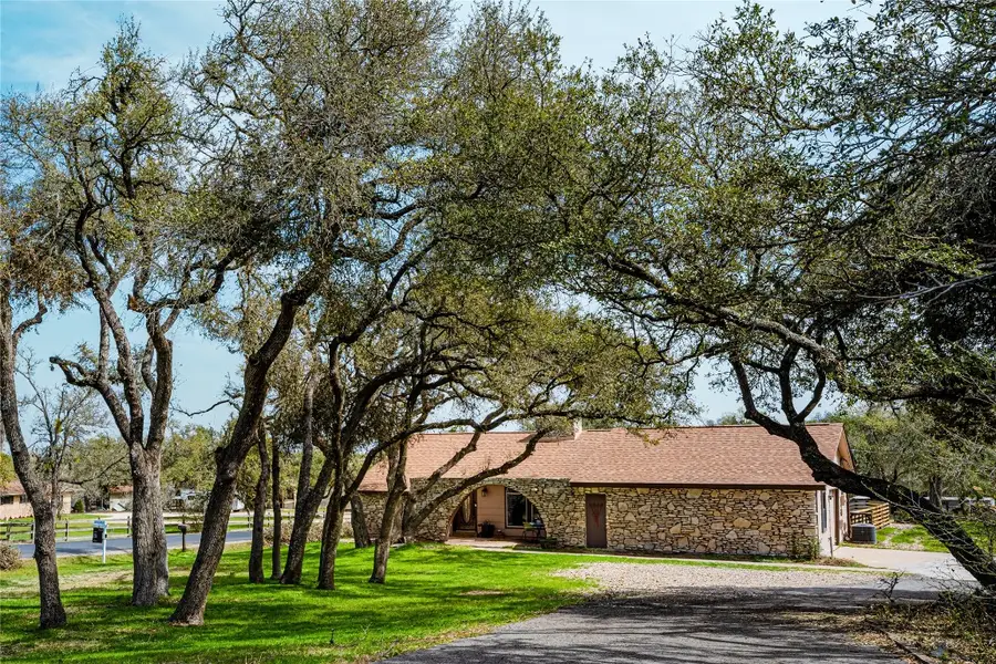 9301 Elm Grove Cir, Austin, TX 78736 - Image #2