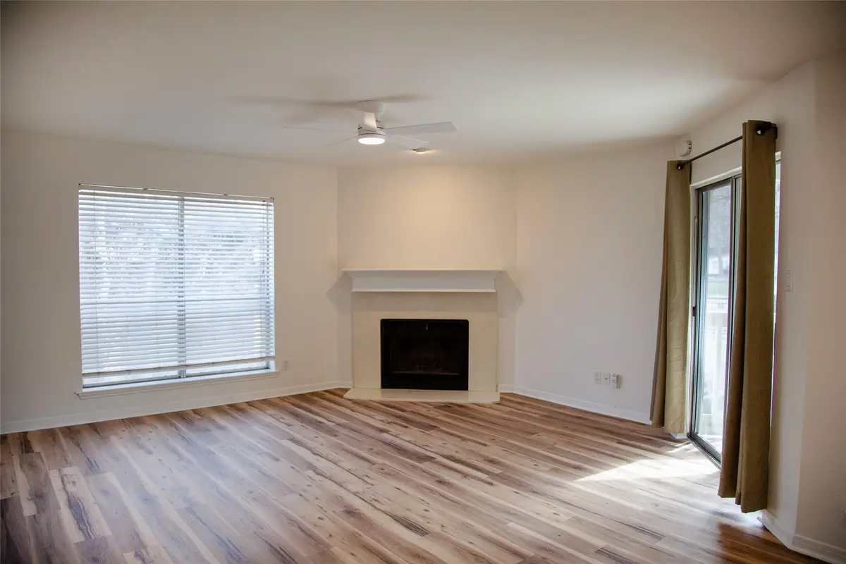 2450 Wickersham Ln #904, Austin, TX 78741 - #1