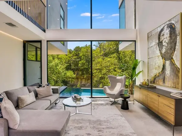 1115 W 31 St, Austin, TX 78705