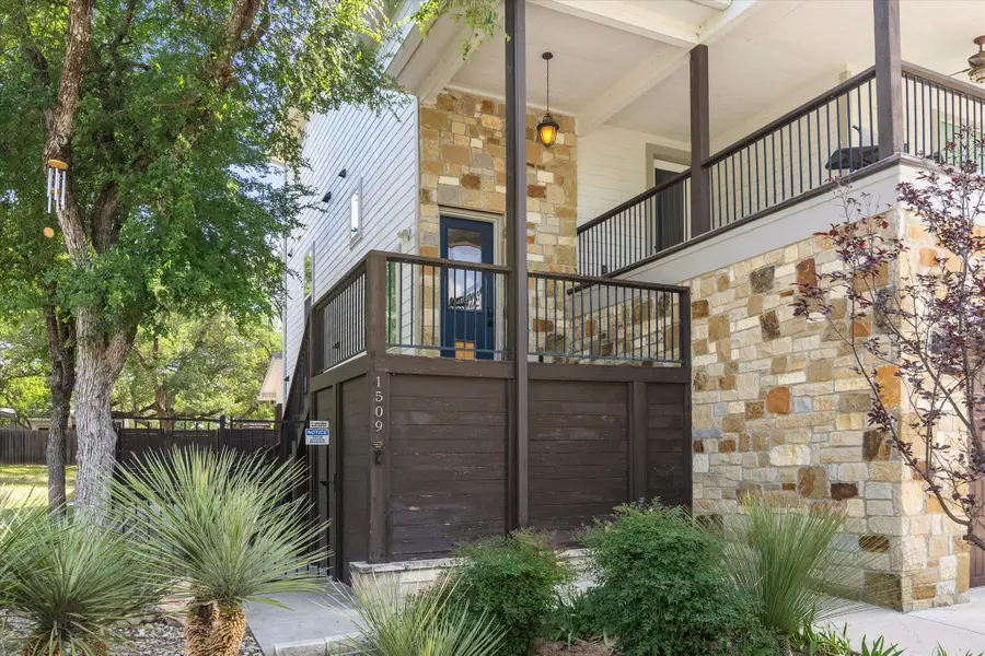 1509 Hill Top Dr, Granite Shoals, TX 78654 - Image #3