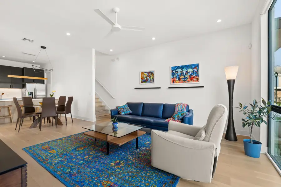 2524 Doc Reeves St, Austin, TX 78723 - #3