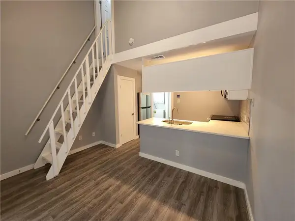 2815 Rio Grande St #202, Austin, TX 78705